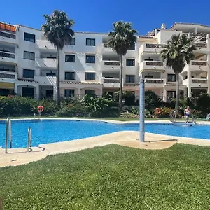 https://apartamento-golf-beach.1costadelsol.com