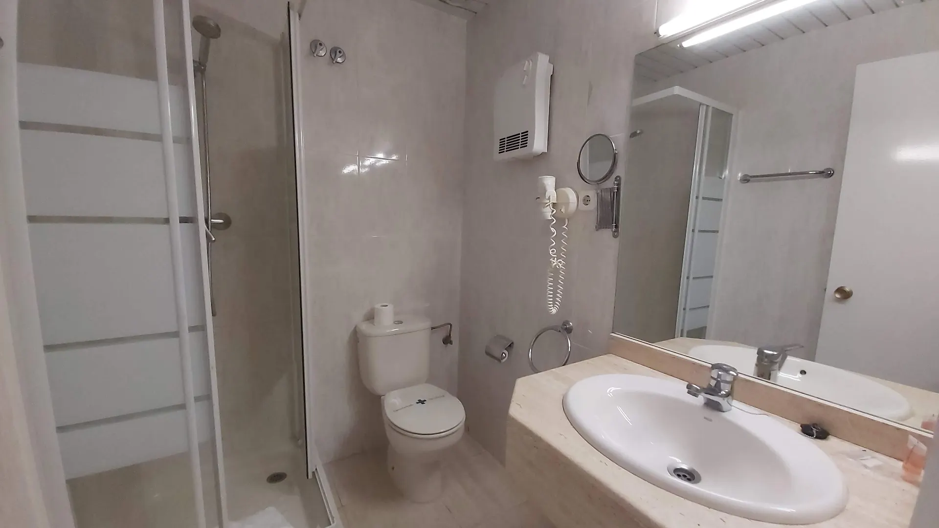 Hotel El Castell Sant Boi de Llobregat Spanien