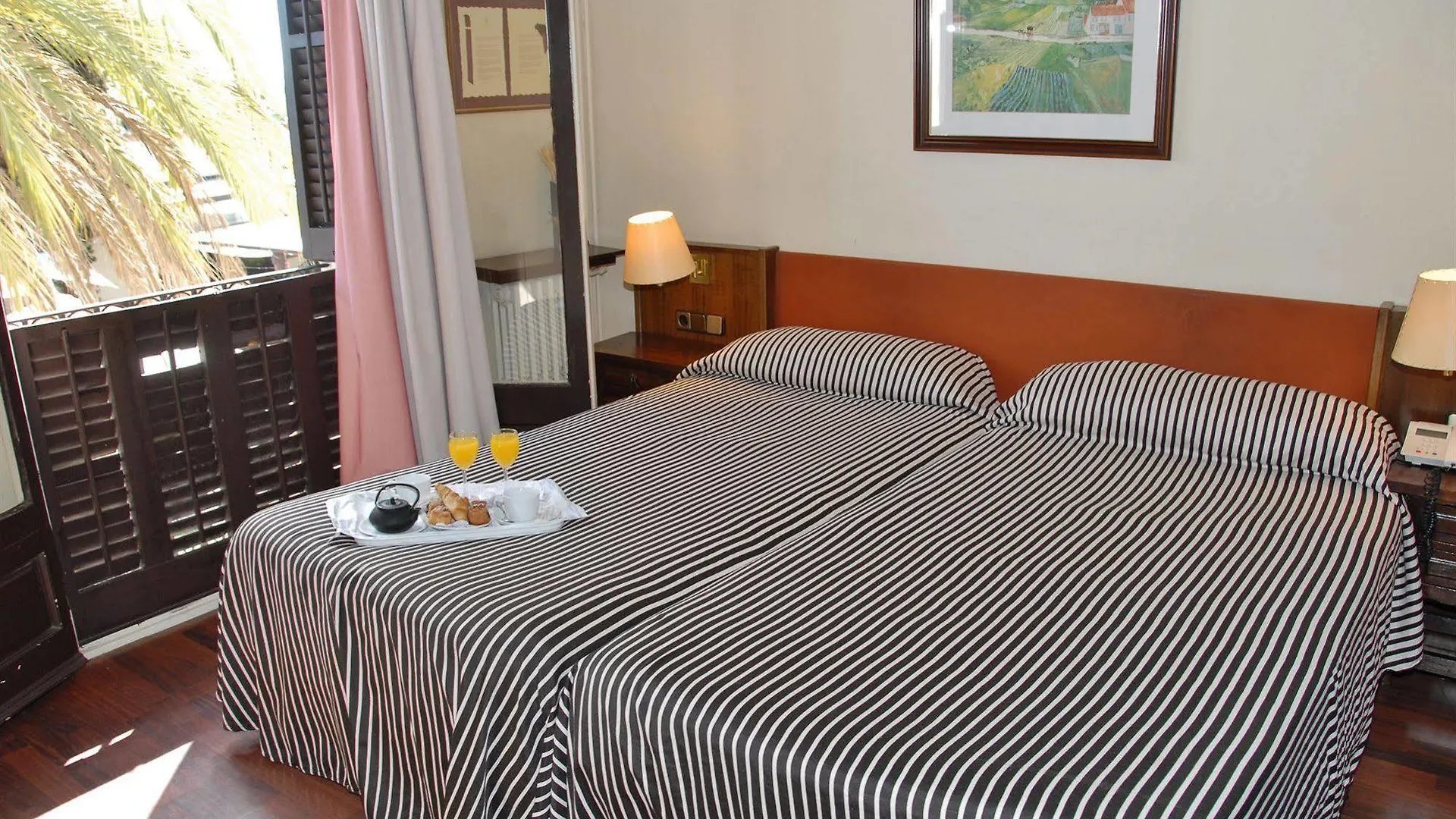 Hotel El Castell Sant Boi de Llobregat Spanien